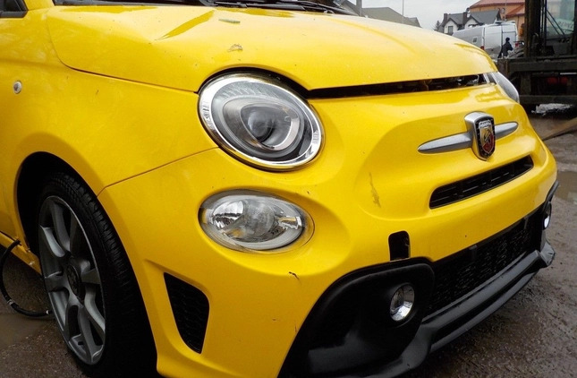 Fiat 500 cena 15900 przebieg: 35000, rok produkcji 2019 z Piaseczno małe 121